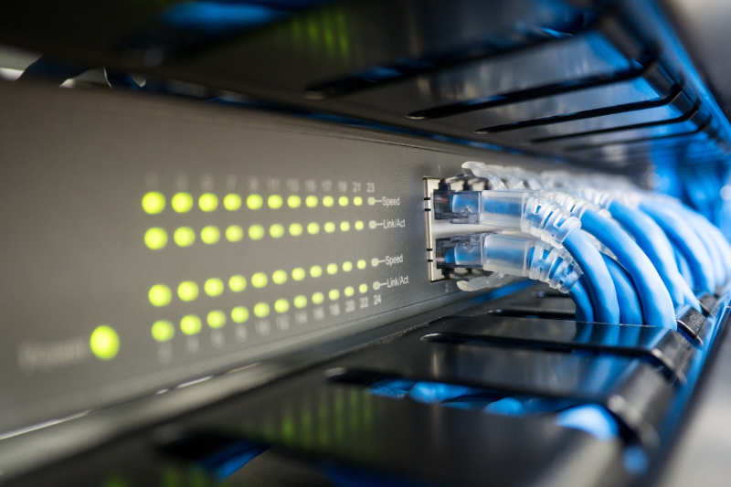 Ethernet có cách thức truyền dữ liệu ổn định, đảm bảo độ mượt mà